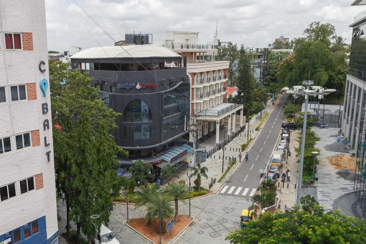 Locul Central - Church Street Bangalore Esterno foto